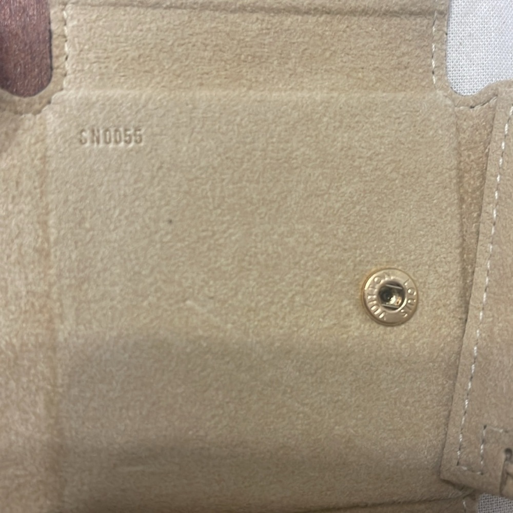 Louis Vuitton Small Jewelry Organizer - Picture 5 of 7